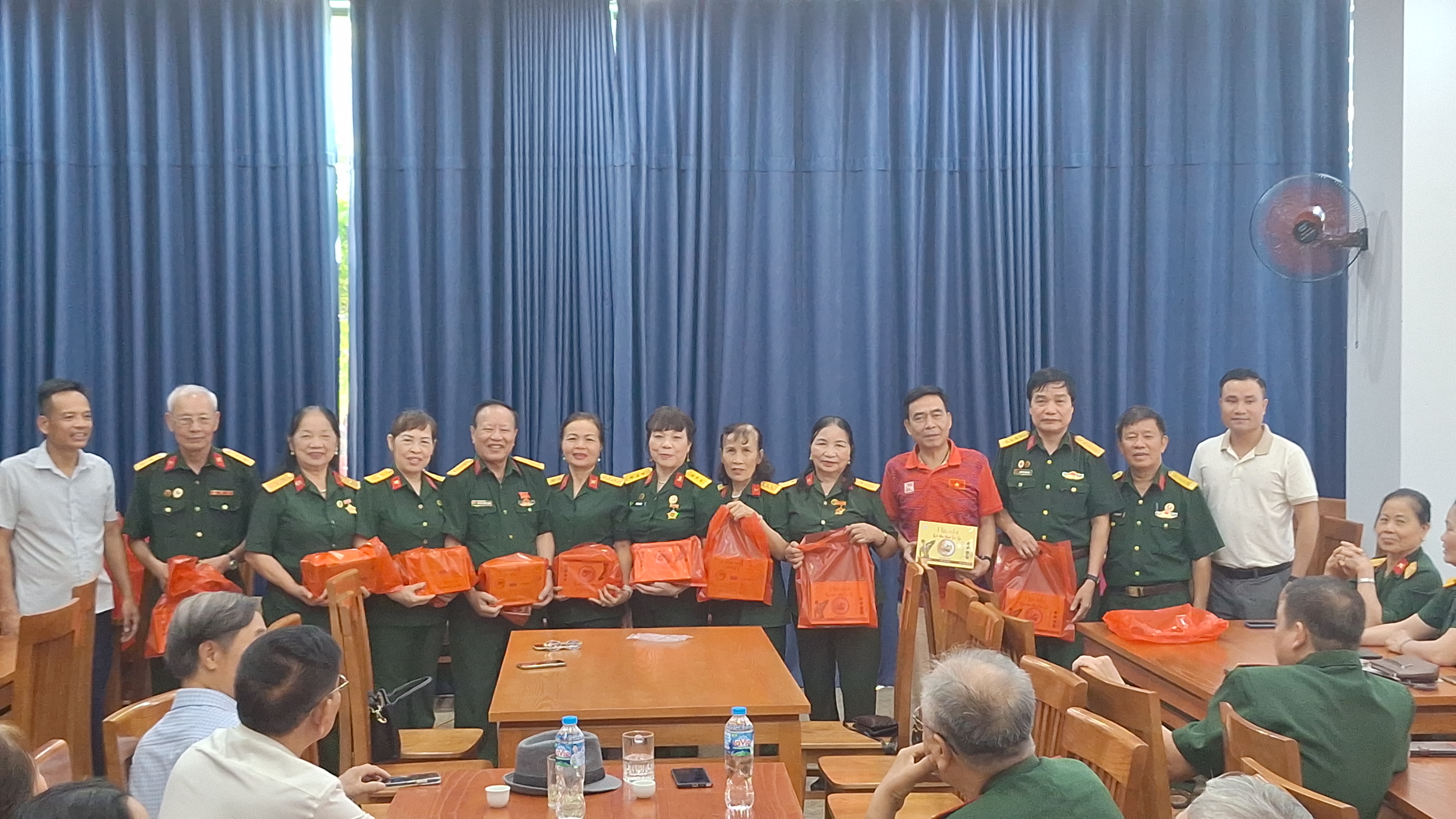 Hội Trường Sơn Hà Nội thực hiện chương trình khoa học và đời sống cho hội viên.