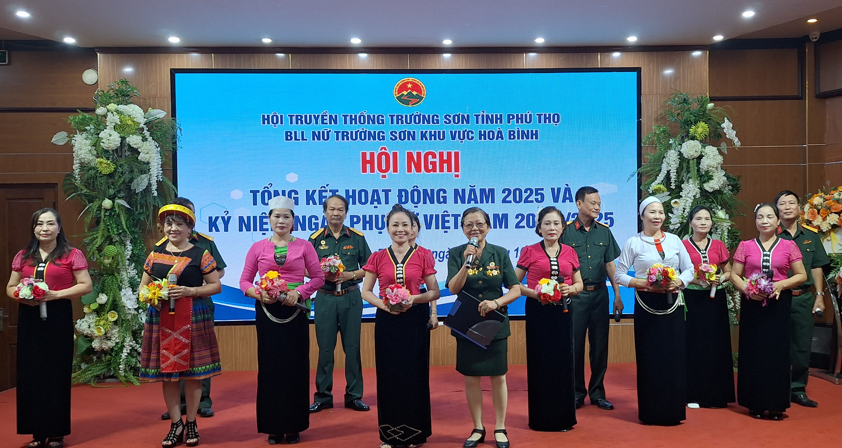 Văn nghệ chào mừng hội nghị tổng kết công tác năm 2025 - BLL Nữ CSTS khu vực Hoà Bình.
