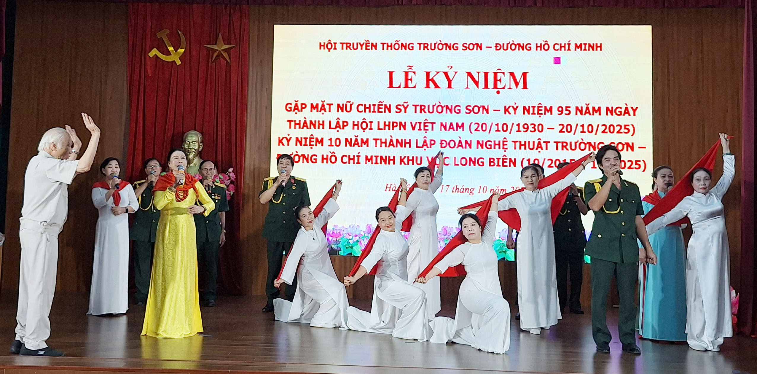 Chương trình văn nghệ chào mừng kỉ niệm 10 năm thành lập Đoàn nghệ thuật Trường Sơn KV Long Biên (10/2015-10/2025)