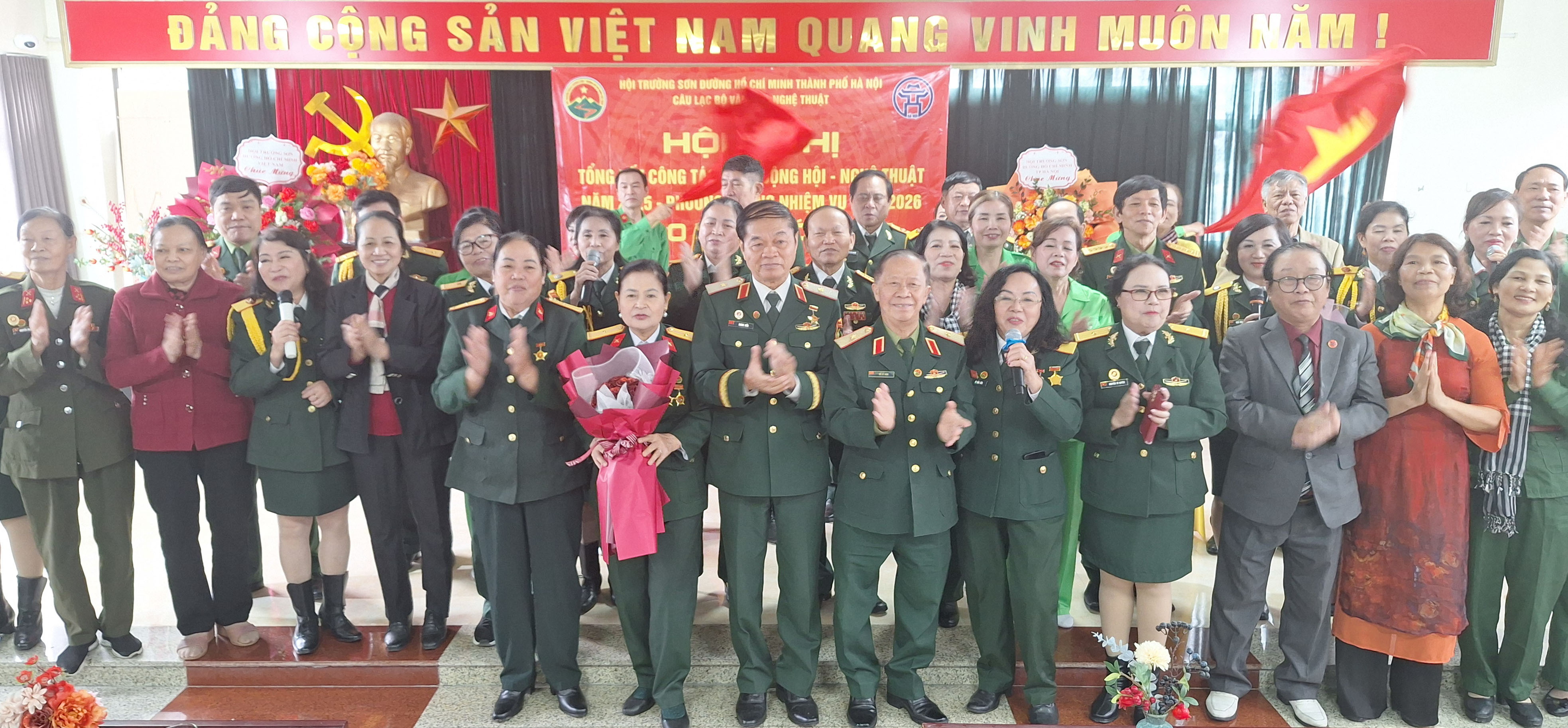 Chương trình văn nghệ chào mừng CLB Văn hoá-Nghệ thuật Trường Sơn TP Hà Nội tổng kết hoạt động nghệ thuật năm 2025.