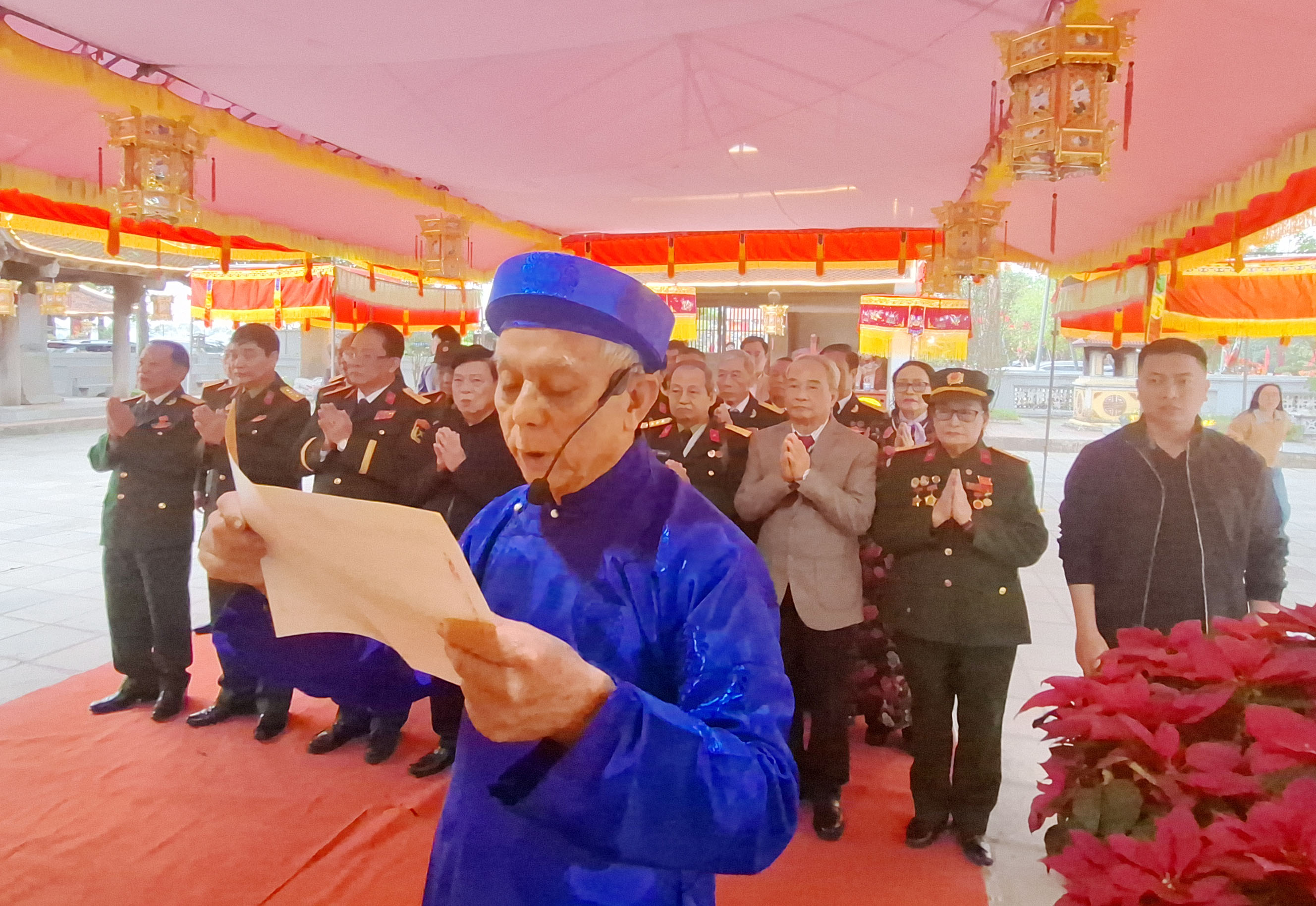 Hội Trường Sơn TP Hà Nội dâng hương tri ân Hai Bà Trưng nhân kỉ niệm Ngày khởi nghĩa Hai Bà Trưng tại đền thờ Hai Bà Trưng xã Hát Môn- Phúc Thọ - Hà Nội.