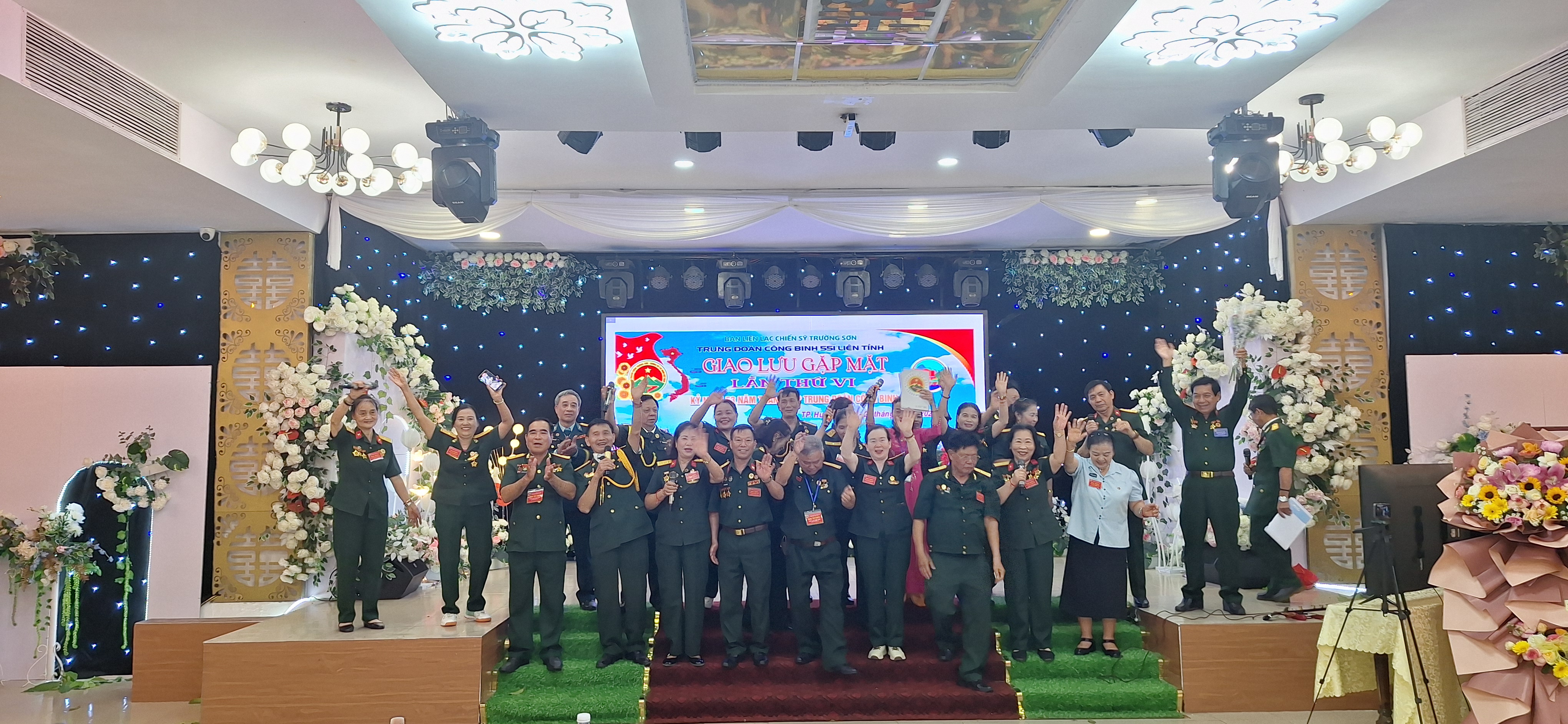 Văn nghệ chào mừng kỉ niệm 53 năm Ngày truyền thống Trung đoàn Công binh 551 (phần cuối)