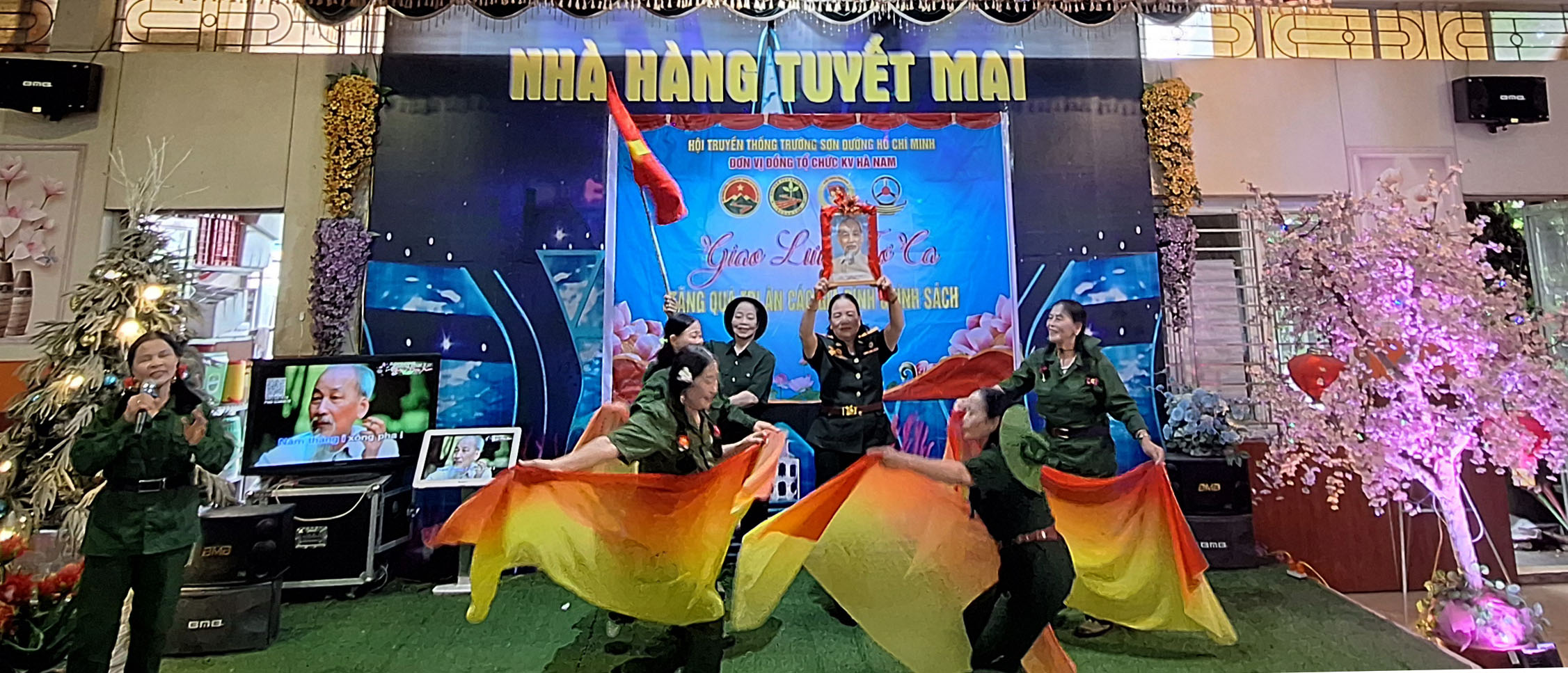 Chi hội VH-NT và lái xe Trường Sơn khu vực Hà Nam giao lưu Thơ-Ca chào mừng kỉ niệm 79 năm ngày TBLS 27/7