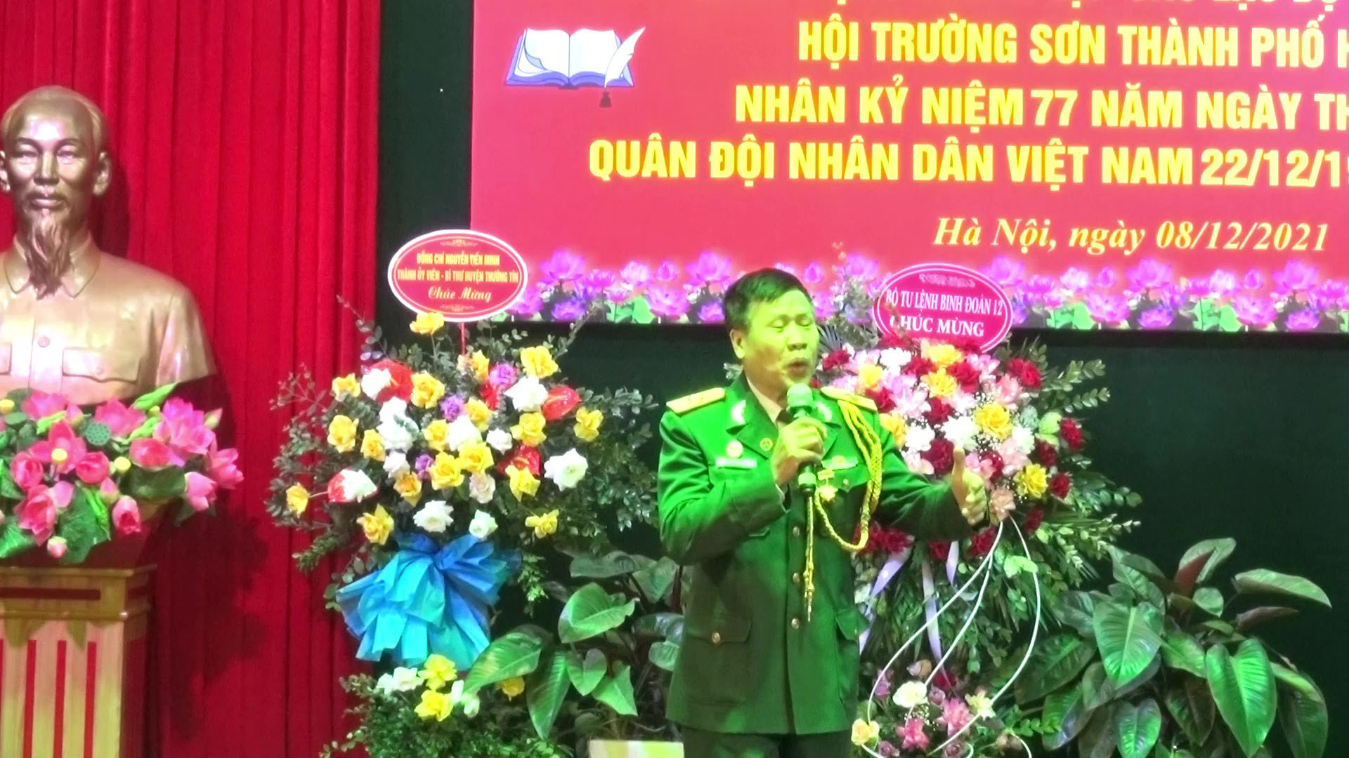 Chương trình văn nghệ đặc biệt : Tri ân hai cố ca sĩ Doãn Thanh và Văn Thành - Câu lạc bộ VH-NT Trường Sơn TP Hà Nội.