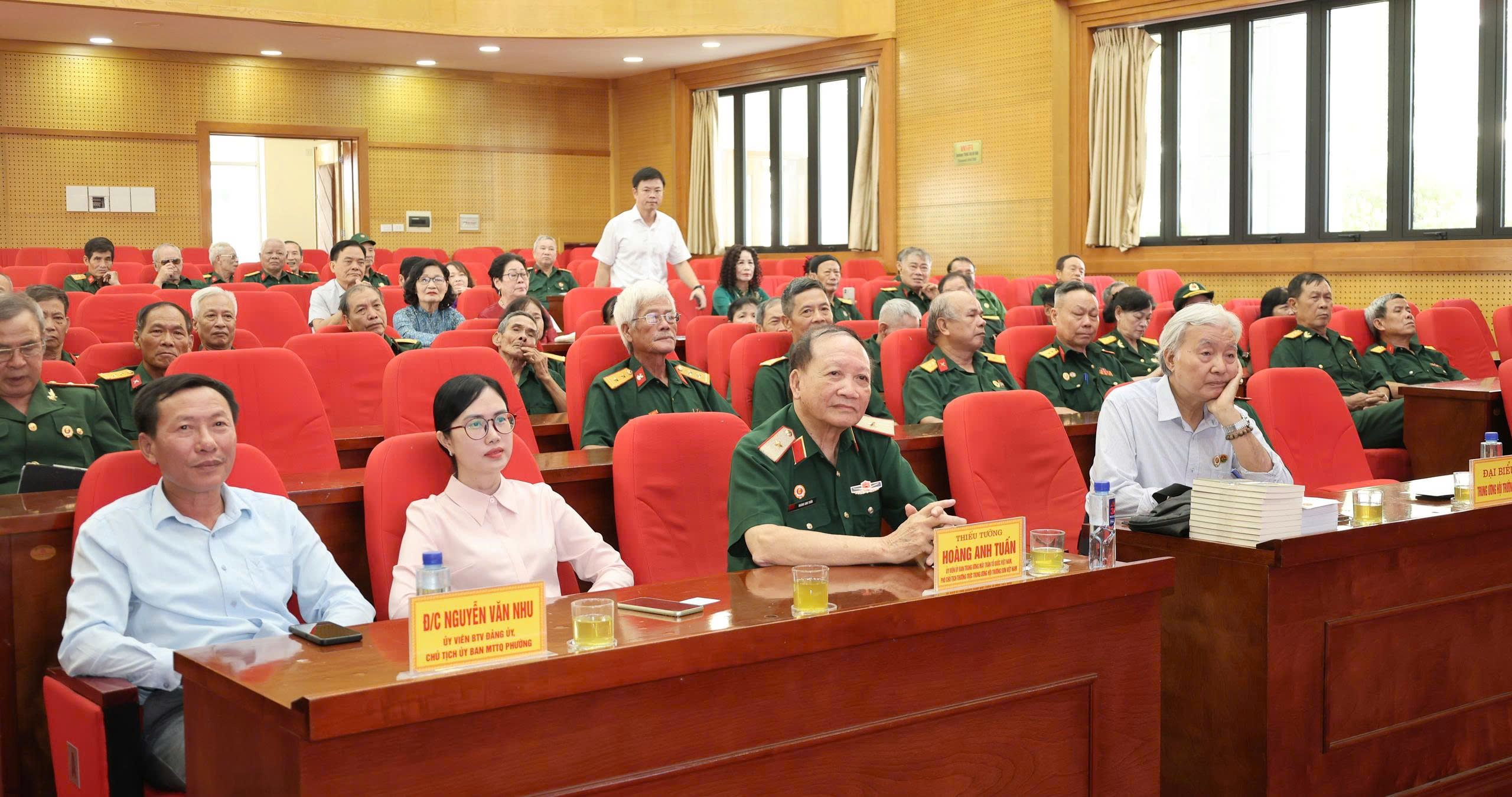 Lễ Công bố Quyết định và Ra mắt chi hội VHNT Trường Sơn Quảng Ninh