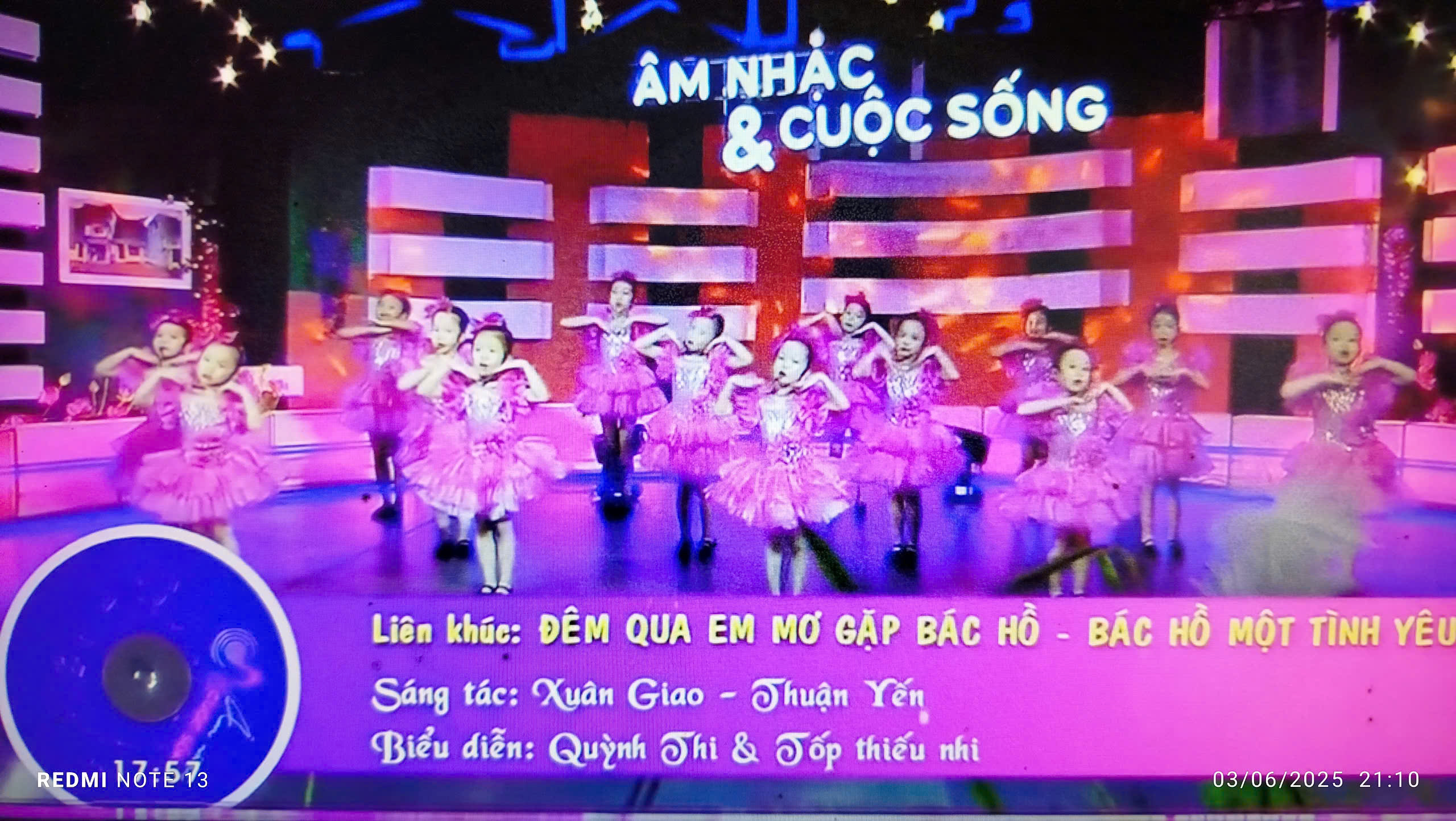 ÂM NHẠC CUỘC SỐNG & ÐÊM QUA EM MƠ GẶP BÁC HỒ