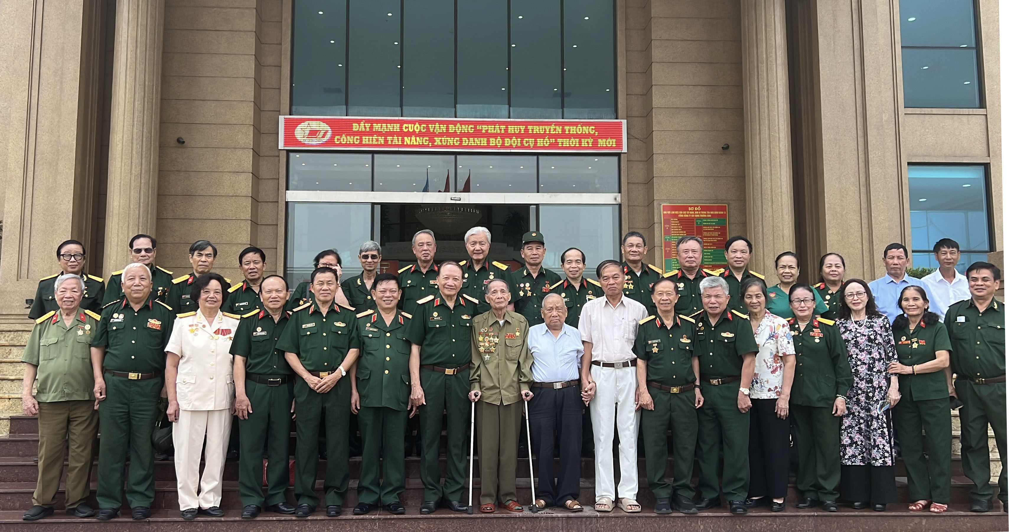 Tường thuật hội nghị: Hội Trường Sơn Việt Nam gặp mặt kỉ niệm 79 năm Ngày Thương binh-Liệt sĩ (27/7/1947-27/7/2026).