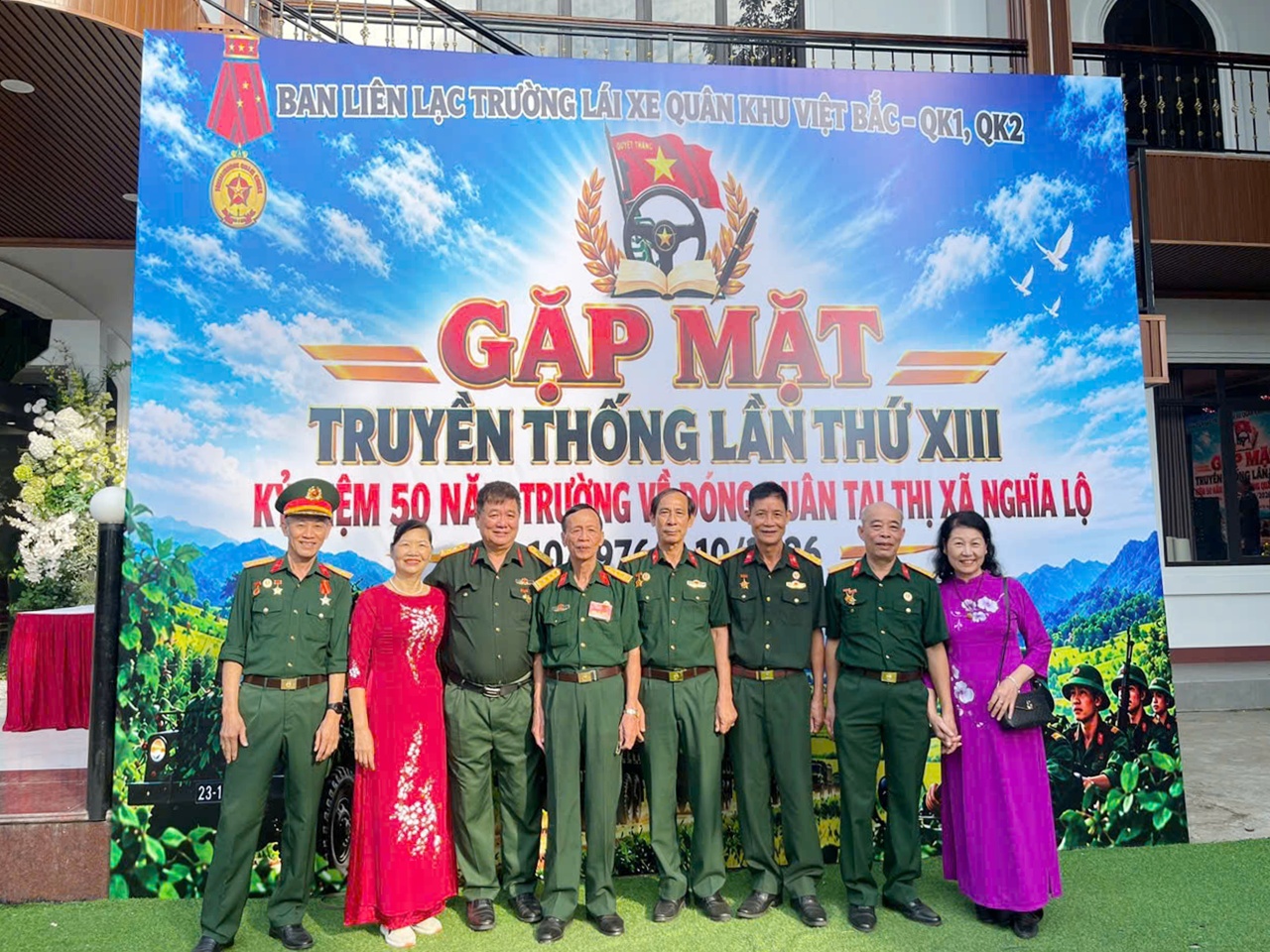 Cựu chiến binh trường lái xe quân khu gặp mặt nhân kỷ niệm 50 năm  đơn vị chuyển về nơi đóng quân mới.