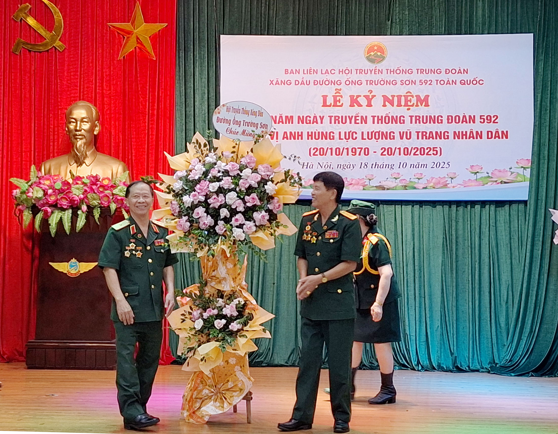  Ban liên lạc Trung đoàn 592 XD-ĐÔ Trường Sơn Kỉ niệm 55 năm ngày truyền thống trung đoàn 592 anh hùng (20/10/1970-20/10/2025).