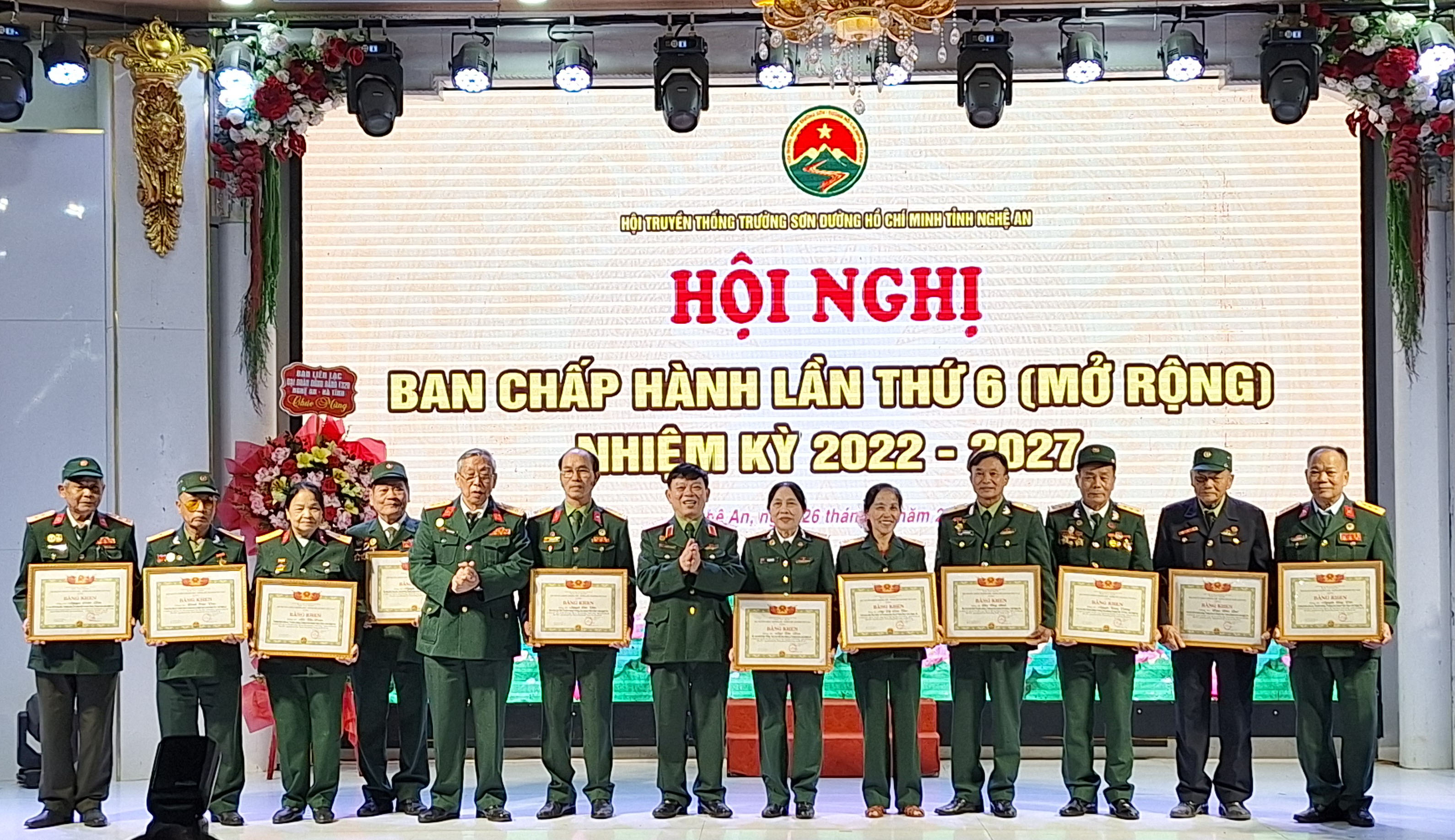 Phóng sự ảnh: BCH Hội Trường Sơn tỉnh Nghệ An, tổ chức hội nghị BCH (mở rộng) lần thứ 6, nhiệm kỳ 2022-2027.