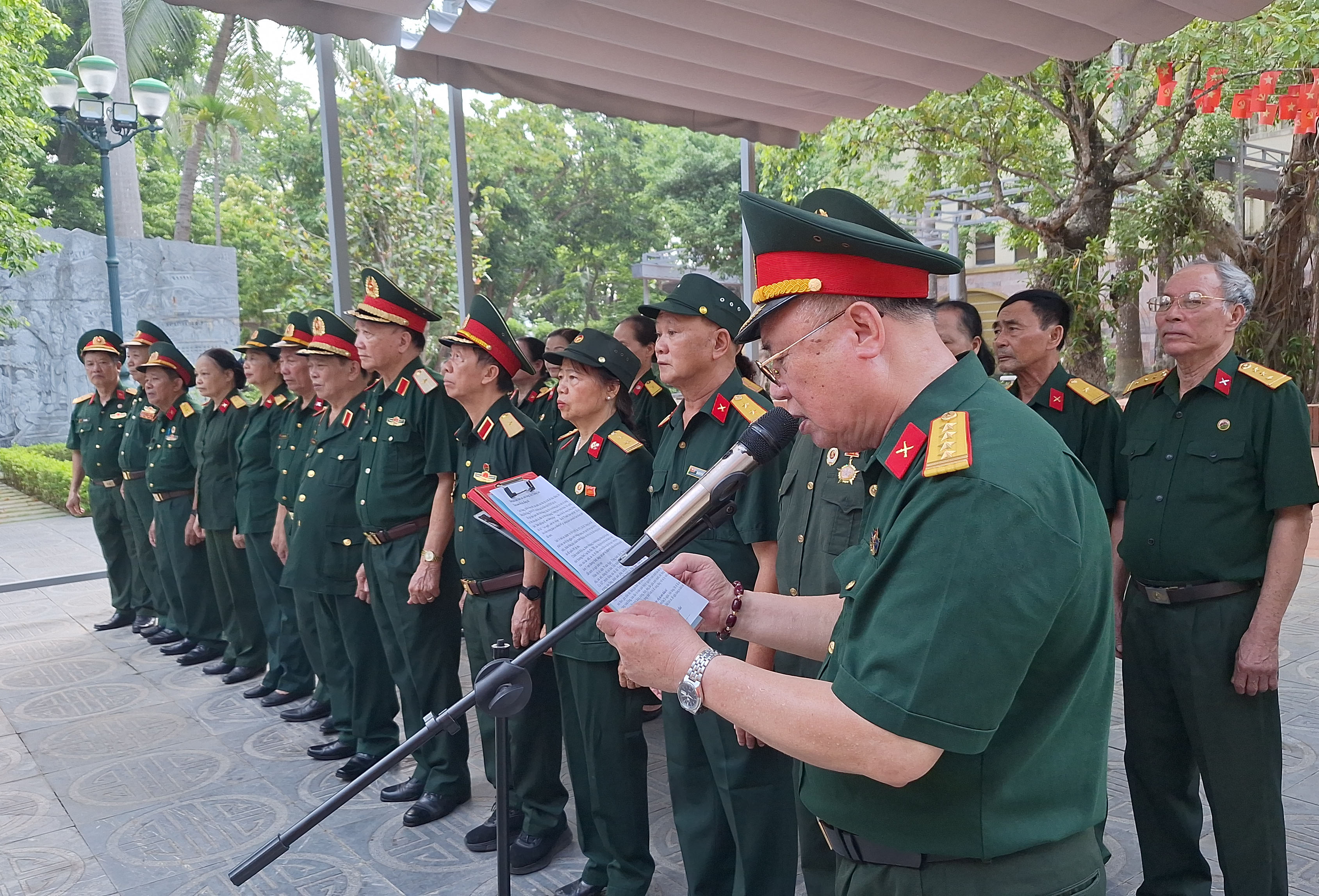 Hội TSVN dâng hương tri ân các AHLS nhân kỉ niệm 79 năm Ngày TBLS (27/7/1947-27/7/2026).