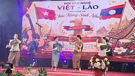Gặp mặt Kỷ niệm một năm Ngày thành lập