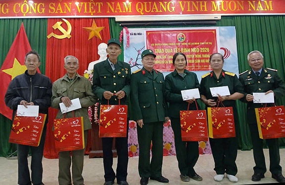 Hội Trường Sơn tỉnh Phú Thọ Trao quà Tết Bính Ngọ - 2026