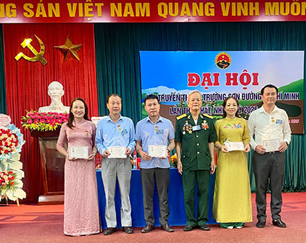 Đại hội - Hội Trường Sơn xã Cẩm Thạch, tỉnh Thanh Hóa