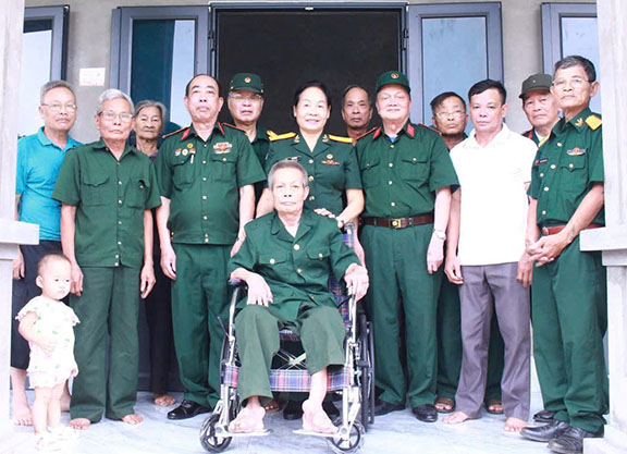 Hoạt động Tri ân của Ban Liên lạc Nữ Chiến sỹ Trường Sơn tỉnh Phú Thọ