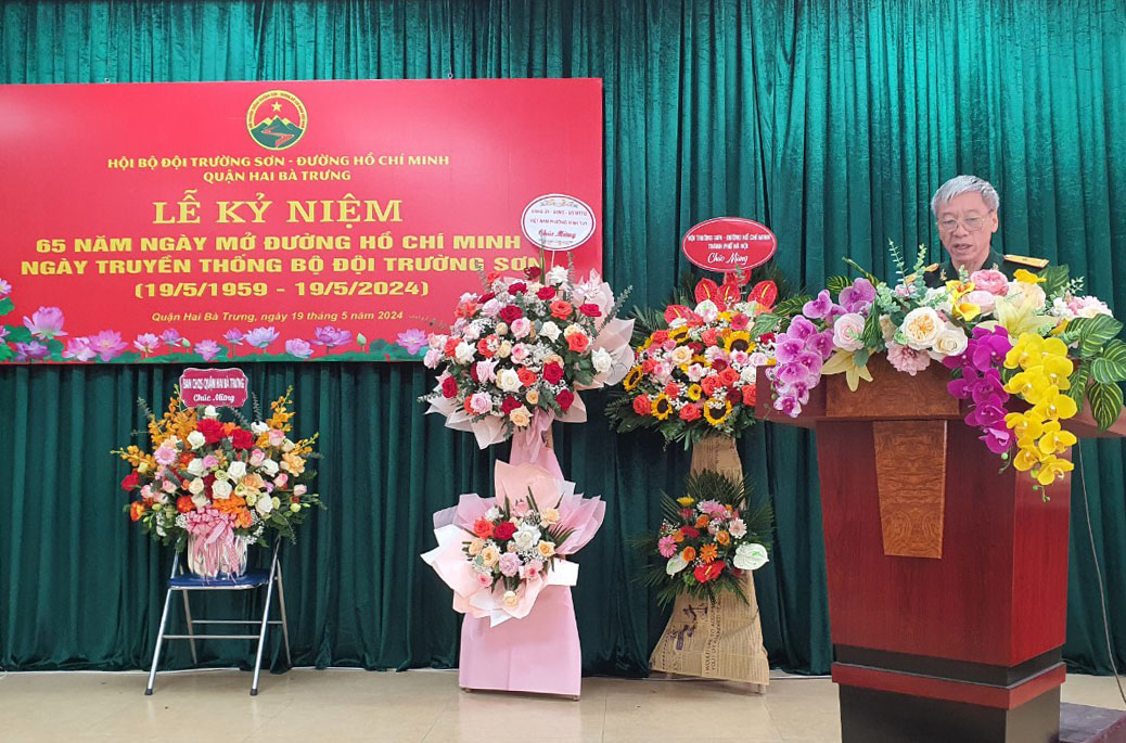 Hội Trường Sơn quận Hai Bà Trưng kỷ niệm 65 năm Ngày mở đường Hồ Chí Minh-Ngày truyền thống Bộ đội Trường Sơn .