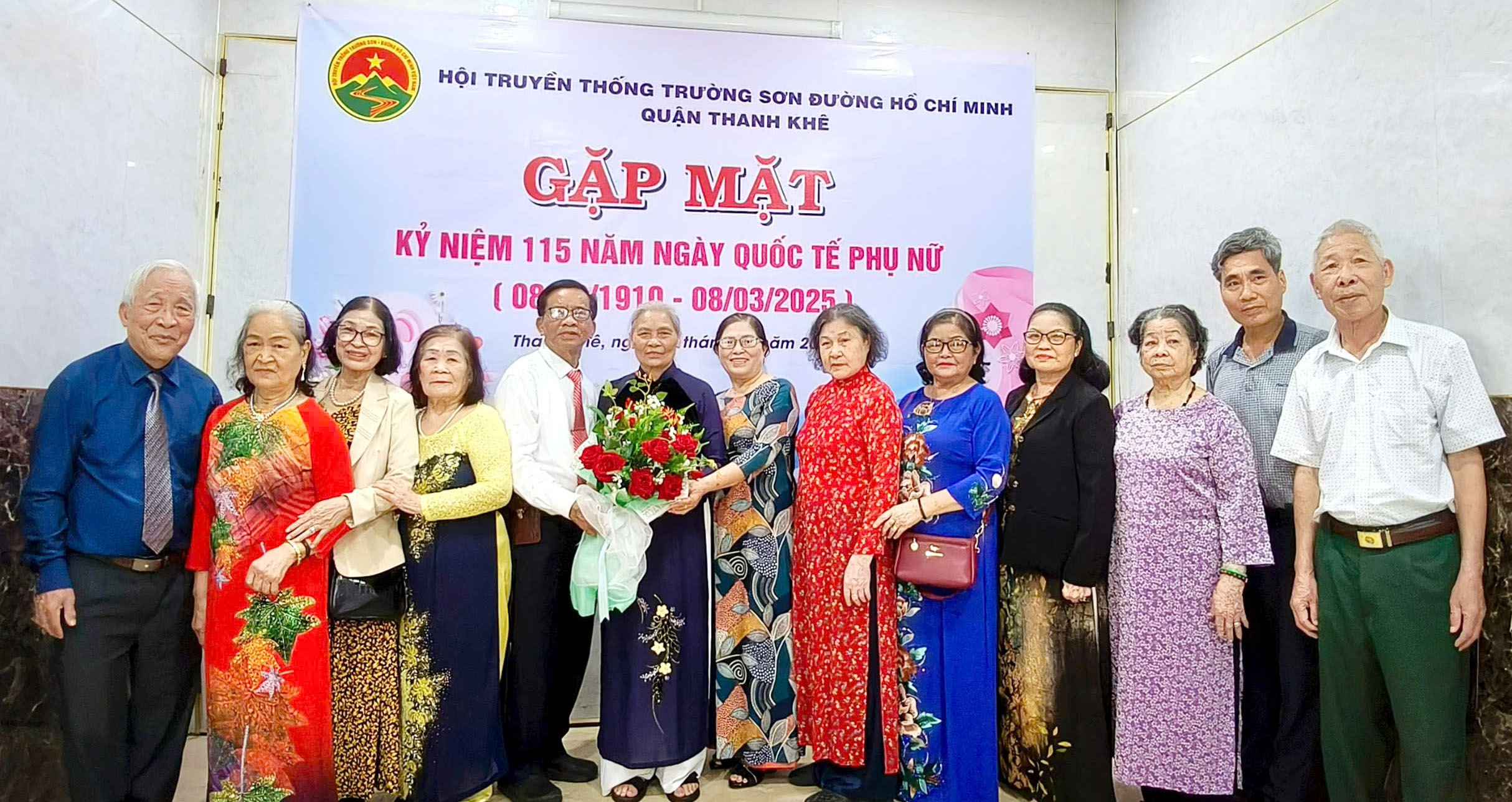 Hội Trường Sơn quận Thanh Khê, TP Đà Nẵng gặp mặt kỷ niệm 115 năm ngày Quốc tế phụ nữ 08/3