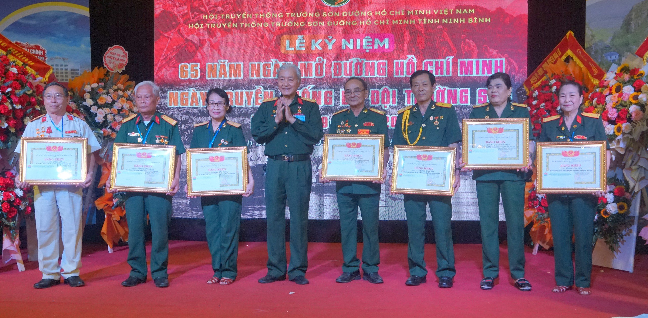 Ninh Bình - Kỷ niệm 65 năm ngày mở đường Hồ Chí Minh – ngày truyền thống bộ đội Trường Sơn