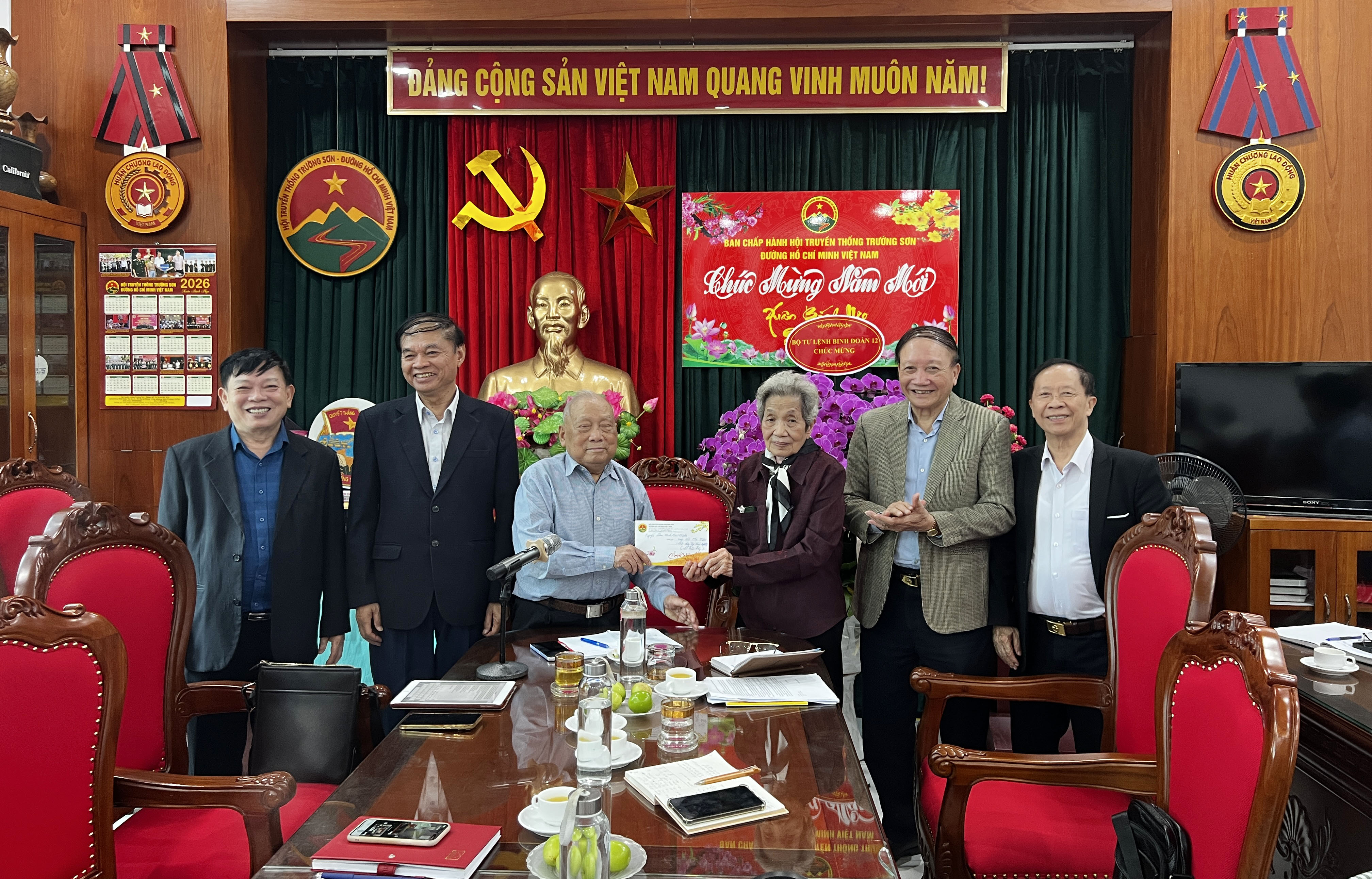 Tấm lòng vàng của Bác sĩ Trần Thị Thục oanh