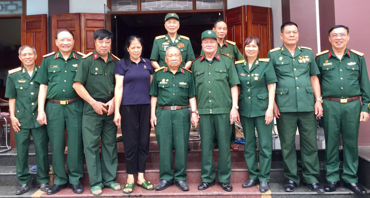 Đoàn đại biểu Hội Trường Sơn Việt Nam thăm và làm việc với Hội Trường Sơn huyện Hạ Hòa, Phú Thọ