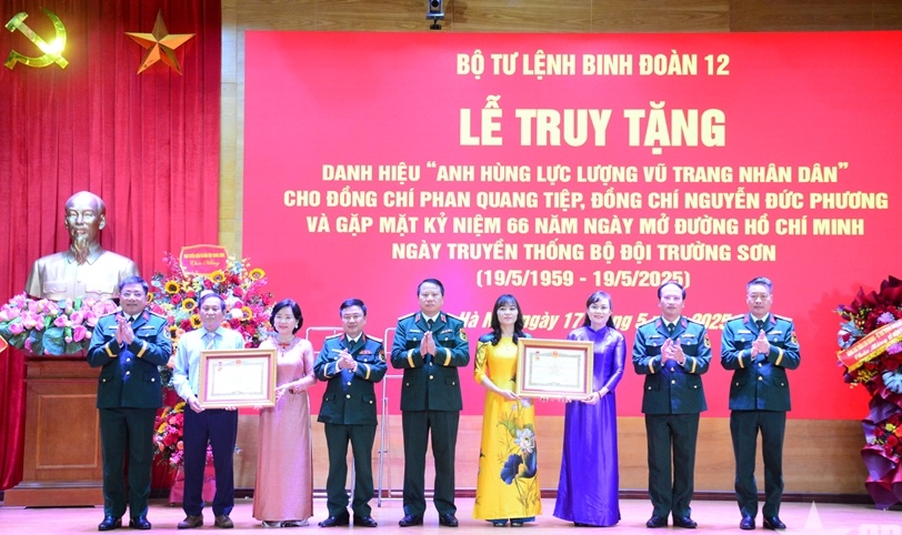 Bộ Tư lệnh Binh đoàn 12 tổ chức Lễ truy tặng AHLLVTND và Gặp mặt kỷ niệm 66 năm Ngày truyền thống Bộ đội Trường Sơn