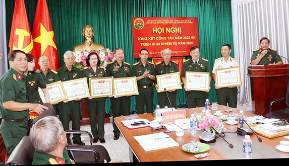 Ban Liên lạc Trường Sơn TP. Hồ Chí Minh xứng đáng được khen thưởng