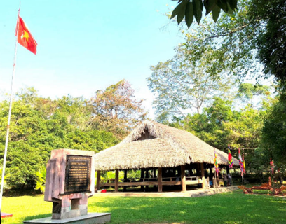 Dấu xưa - Đình Tân Trào họp Quốc dân Đại hội - Nguyễn Huy Chương