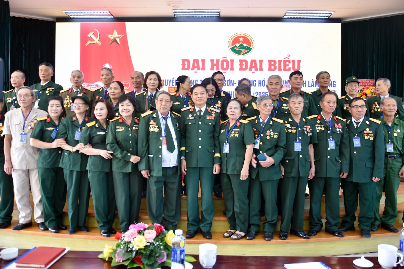 Ông Đinh Huy Thư giữ chức Chủ tịch Hội Truyền thống Trường Sơn - Đường Hồ Chí Minh tỉnh Lâm Đồng