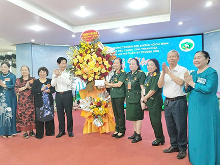 Hội Trường Sơn Phường Hạc Thành tổ chức Kỷ niệm Ngày 20/10