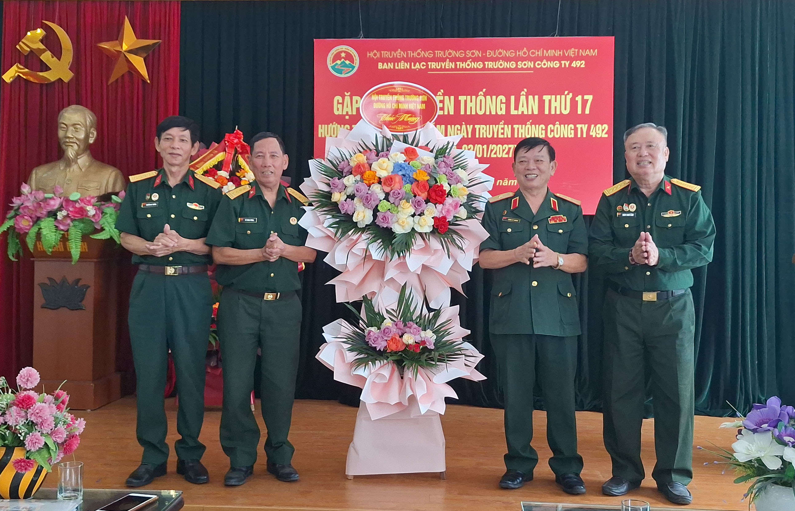 Ban liên lạc truyền thống Trường Sơn Công ty 492 Gặp mặt truyền thống lần thứ 17