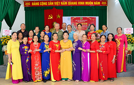 Hội Cựu TNXP xã Hà Trung Tọa đàm về Ngày Phụ nữ Việt Nam  20/10/2026